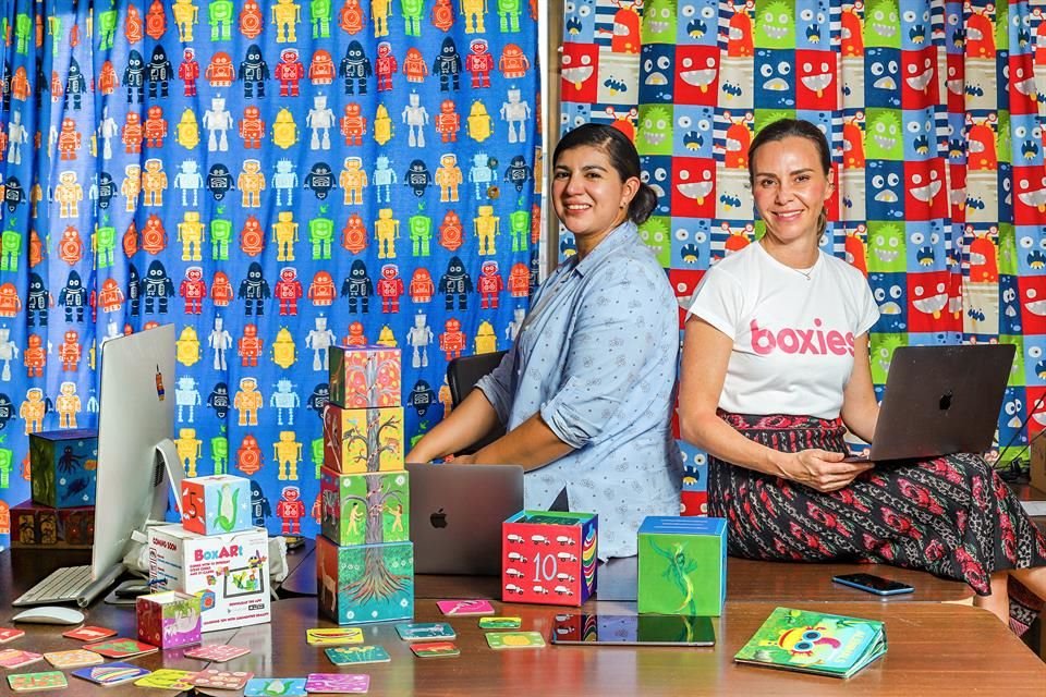 De la Loza (izquierda) y Allard (derecha) se postularon al Entrepreneur Camp de Apple, un programa que busca impulsar a organizaciones fundadas o lideradas por mujeres.
