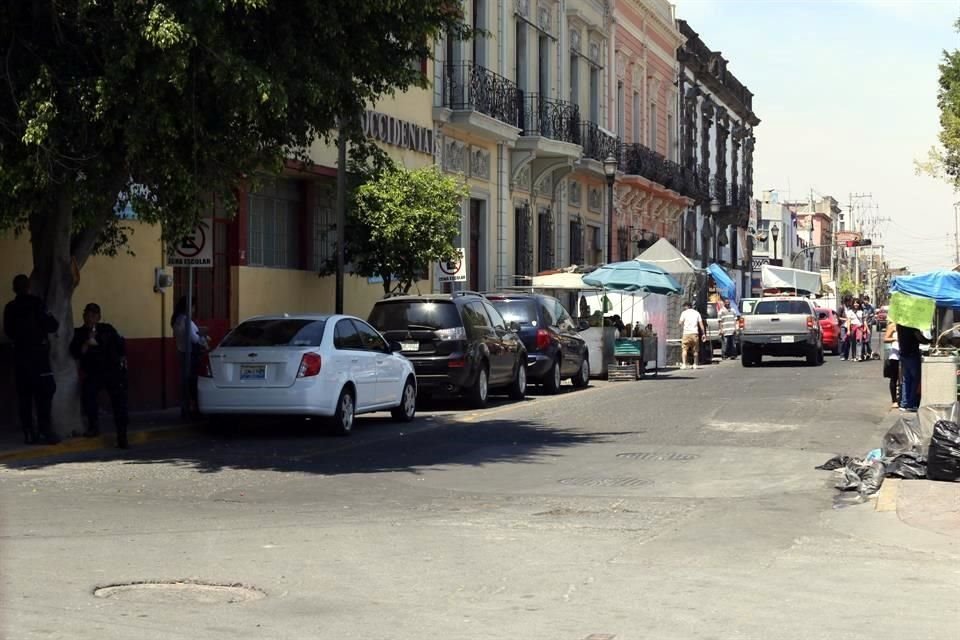 Médicos consultados advirtieron del riesgo de que, ante el desabasto, los padres acudan a El Santuario a conseguir fármacos.