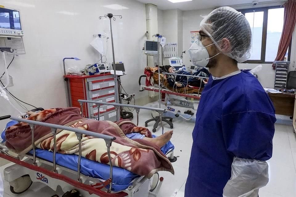 Hospital con pacientes de coronavirus en Irán.