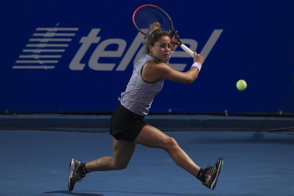 Renata Zarazúa apretó en el tercer set y avanzó a la siguiente ronda.