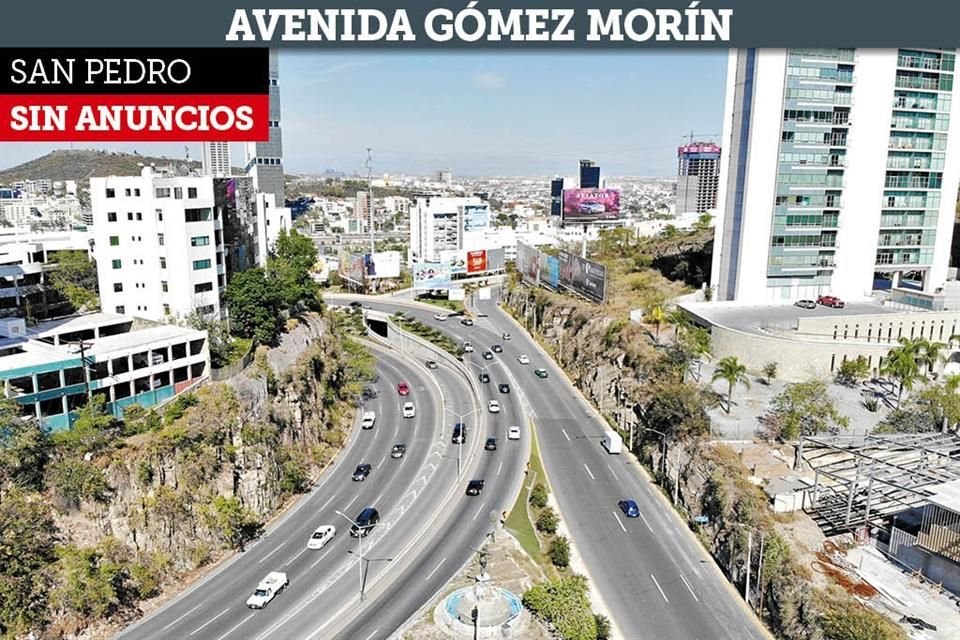 Mientras que San Pedro prohíbe la publicidad, Monterrey permite la proliferación de anuncios.  