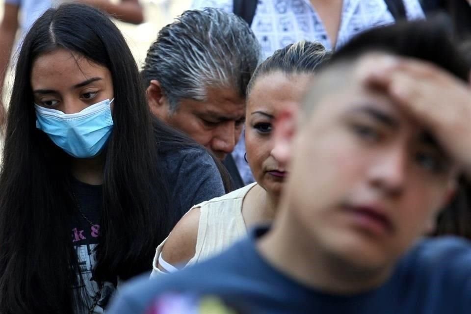 Romero Hicks agregó que el PAN está abierto a estudiar posibles acuerdos para permitir que el Gobierno disponga de recursos si los necesita para atender la emergencia.