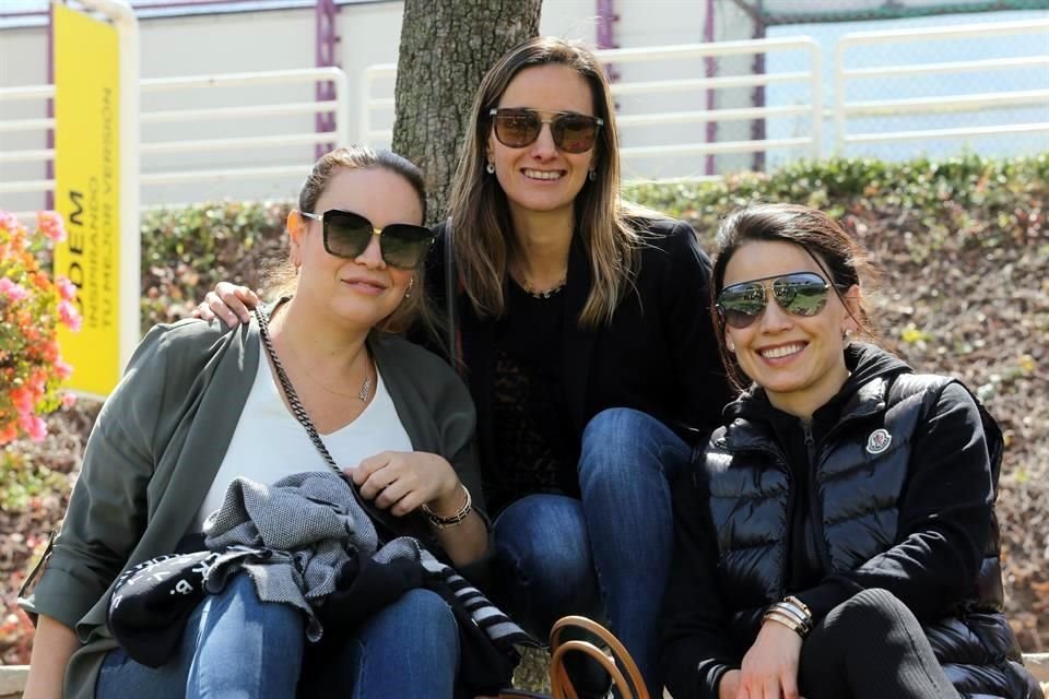 Lorena Maldonado, Martha Garcia y Claudia de la Torre