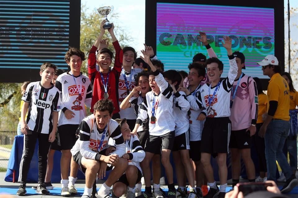 Equipo Pollo Feliz