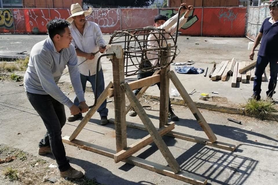 Ayer en la zona hacían labores previas para los trabajos.