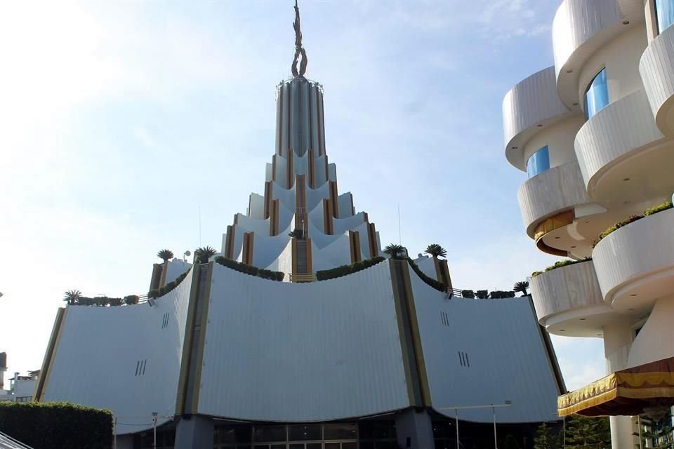 La Luz del Mundo suspendió provisionalmente las oraciones en sus templos.