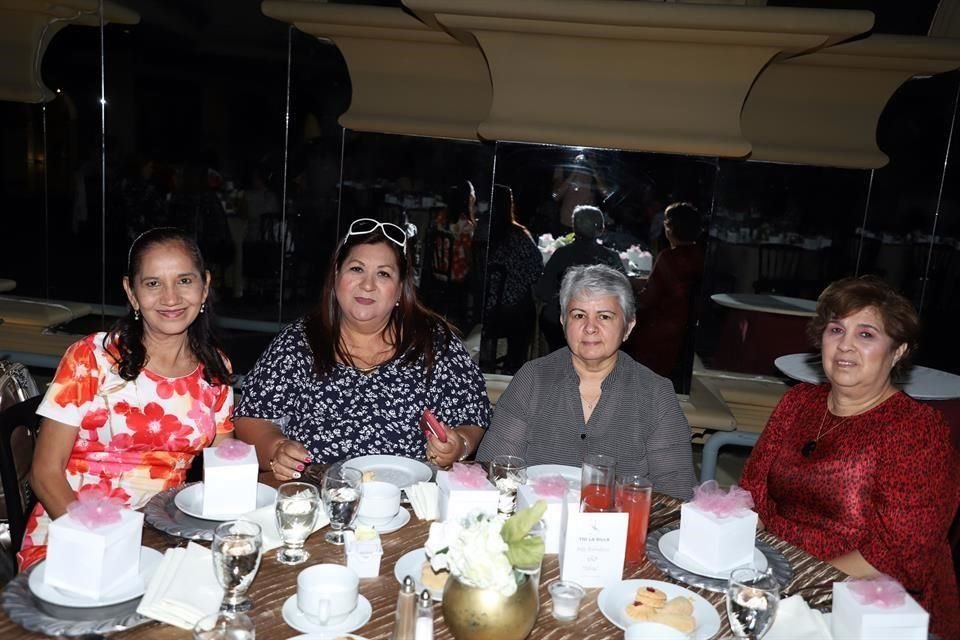 Olivia Nuncio, Adangélica Guajardo, Angélica Ayala y Arcelia Garza
