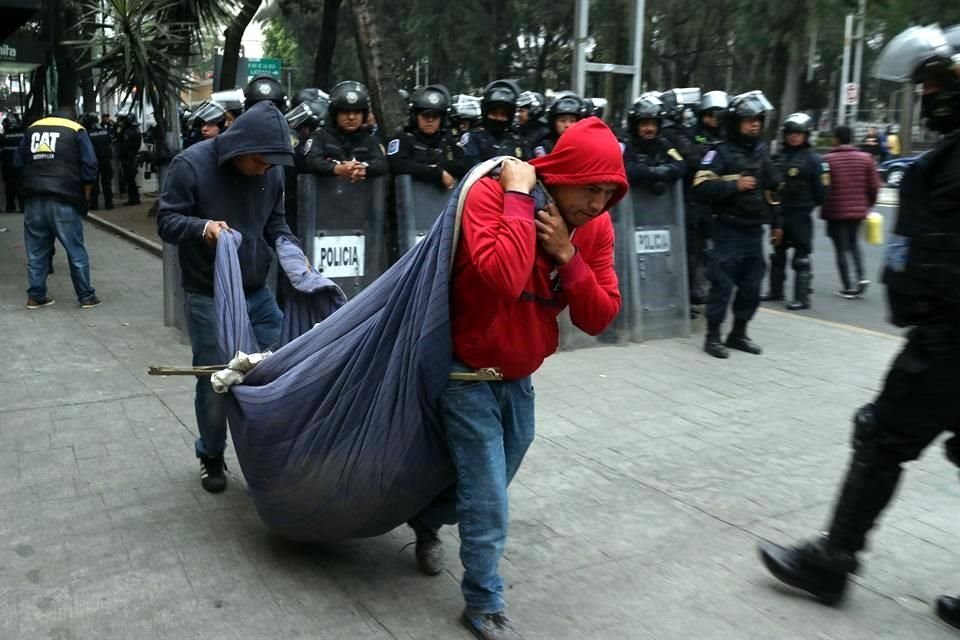 La Coalición Internacional para el Hábitat (HIC) encontró que, de estos hogares desalojados, 76.8 por ciento corresponden a personas que dijeron no contar con un contrato de renta. 