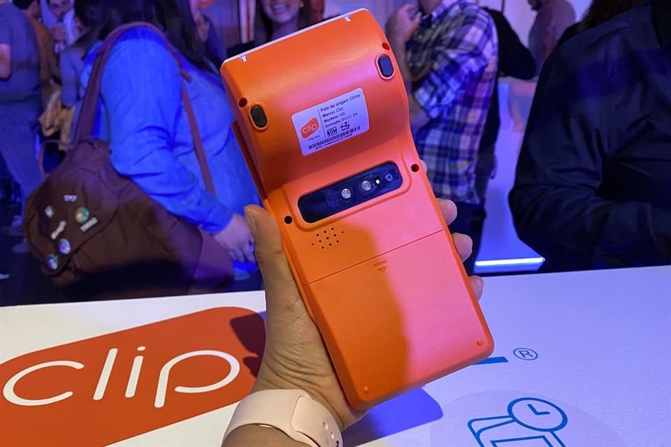 Clip Total también integra un escáner para poder ingresar los productos que el negocio vende.