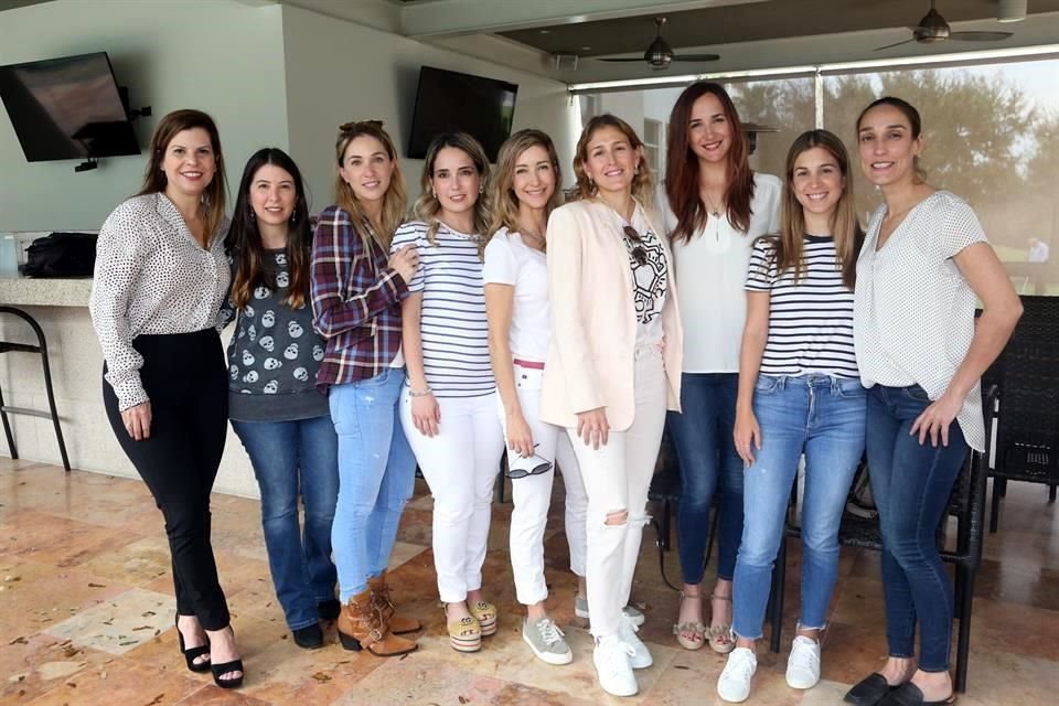 Gabriela Sada de Clariond, Ane Gutiérrez de Cantú, Vangy González de Martínez, Alejandra Garza de Gutiérrez,  Lily González, Marian Villarreal de Elizondo, Denise Morales, Mayela González de Garza T. 