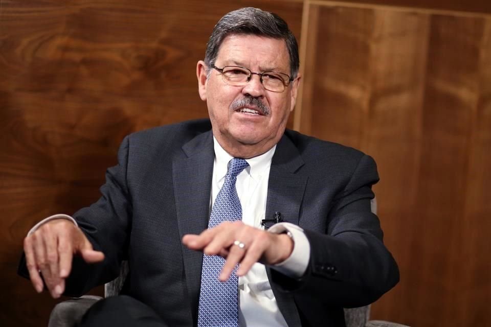 Rogelio Garza, Rector de la UANL.