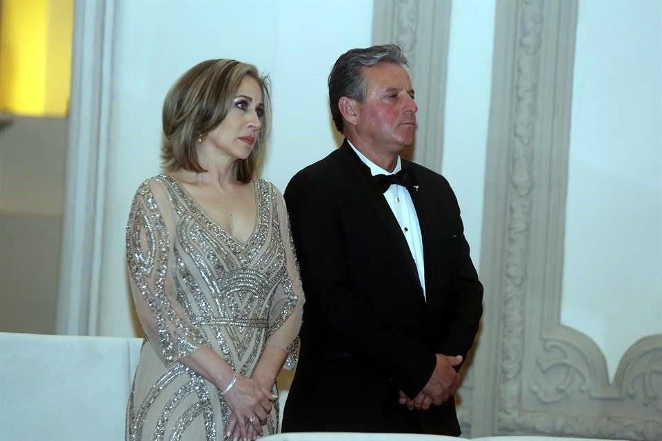 Carlos Cepeda y Hortencia Zertuche de Cepeda, papás de la novia