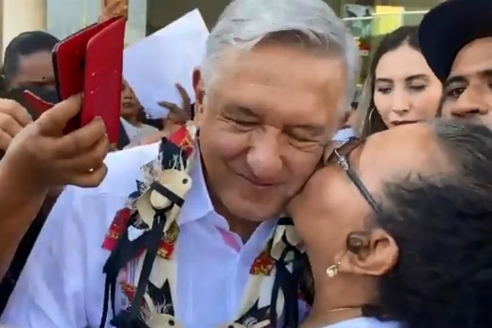 Andrés Manuel López Obrador, Presidente de México.