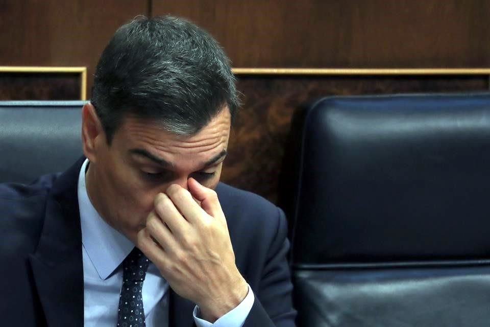 Pedro Sánchez y su esposa se encontraban en La Moncloa.