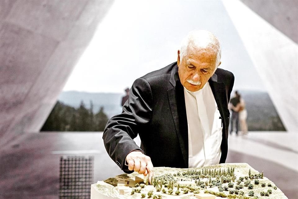 El arquitecto Moshe Safdie sabe que la suya es una historia poco usual, quizá única en el mundo de su disciplina.