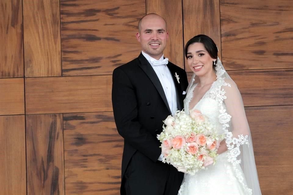 Mayra Alejandra Cantú Rivera y Jaime Elizondo Tijerina