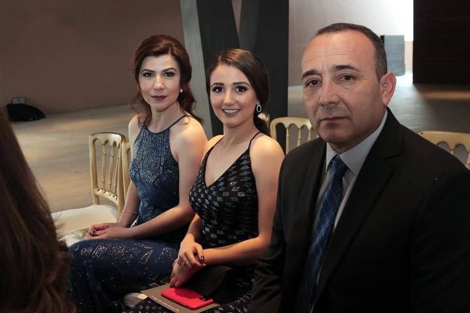 Janeth Rivera de Cuéllar, Marifer Cuéllar y Janeth Rivera de Cuéllar