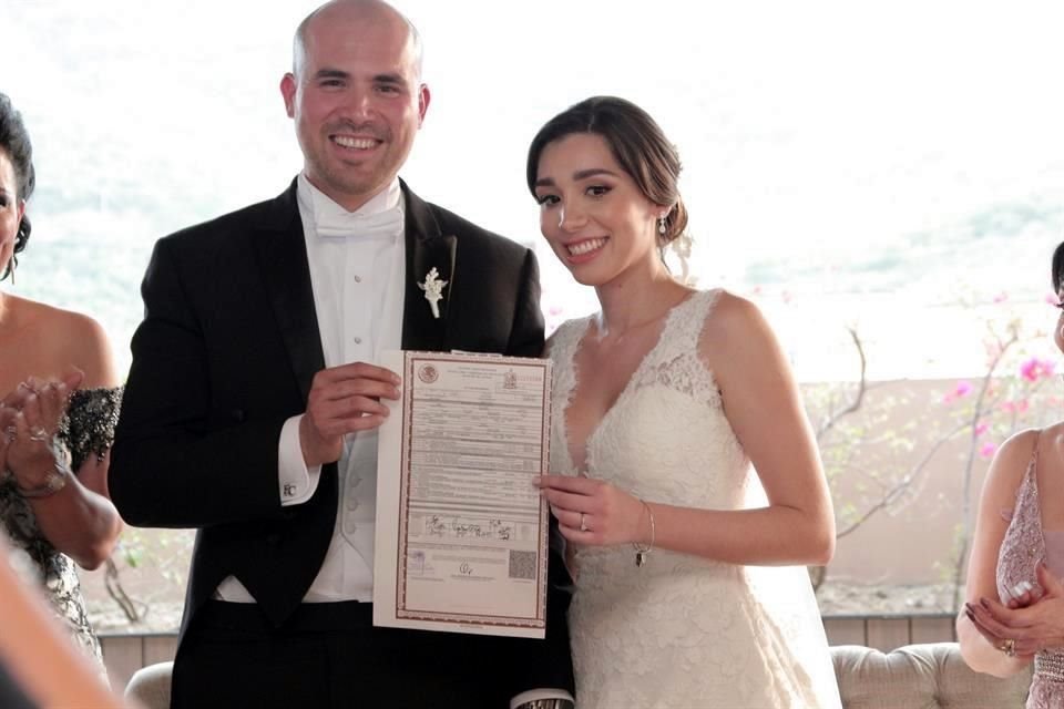 Mayra Alejandra Cantú Rivera y Jaime Elizondo Tijerina