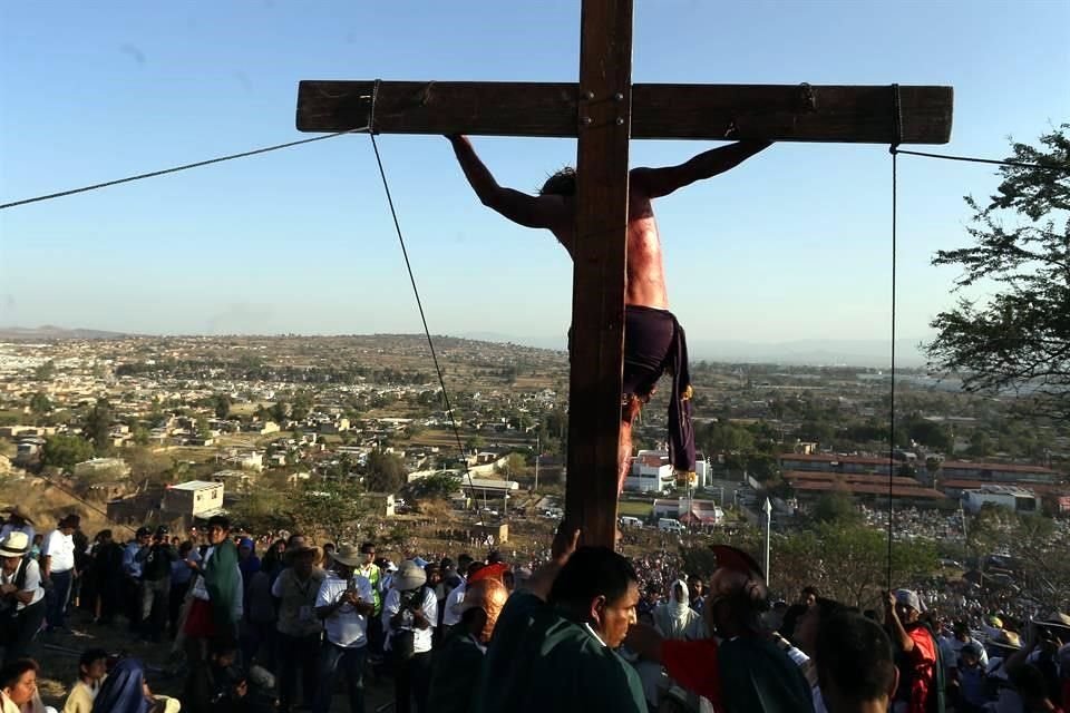 La Judea reúne a más de 150 mil personas en San Martín de las Flores.