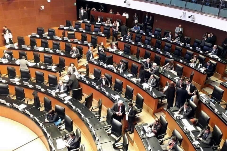 Aspecto del salón de sesiones del Pleno del Senado.