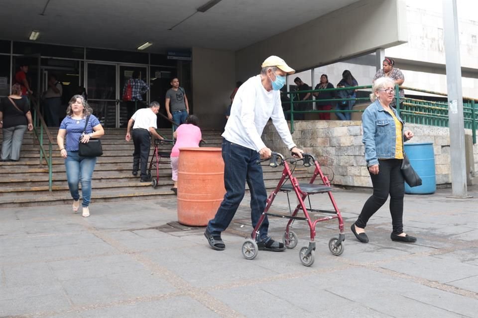 El organismo exhortó a la ciudadanía a no salir a menos de que fuera necesario.