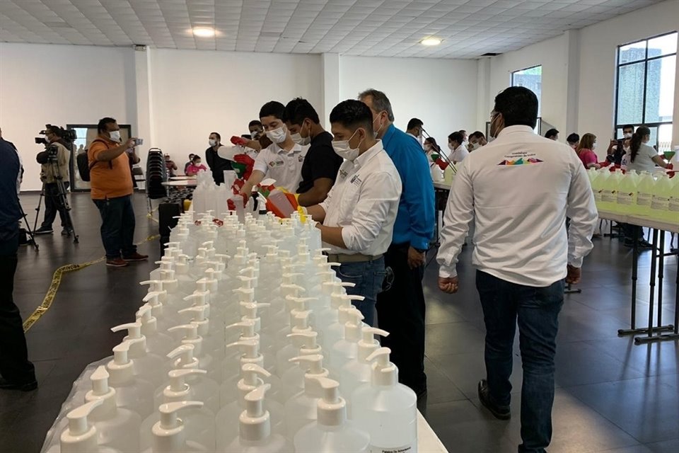 El Municipio de Guadalupe adquirió 40 toneladas de gel antibacterial para repartir en el municipio.