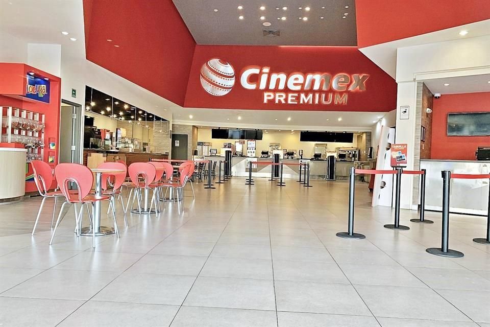 Los cines en el Paseo Tec fueron cerrados por disposición de las autoridades por la contingencia sanitaria.