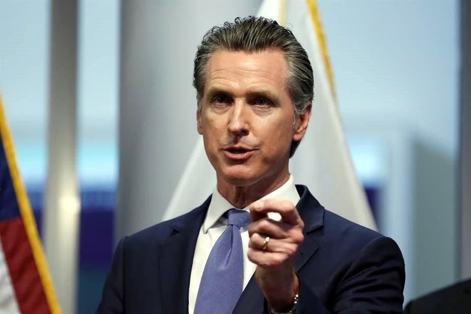 El Gobernador de California, Gavin Newsom.