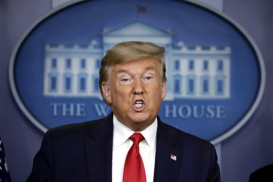 El Presidente de China ofreció apoyo a EU para enfrentar Covid-19 durante llamada telefónica con su homólogo estadounidense, Donald Trump.