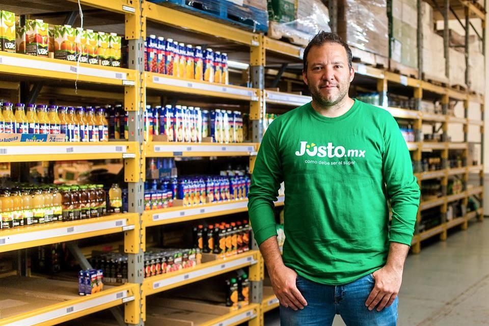 Jüsto tiene seis meses operando, pero la experiencia del equipo se puede mide en años. Weber estuvo casi 5 años en Cabify, donde comenzó como CEO en México y se fue siendo presidente de la empresa.