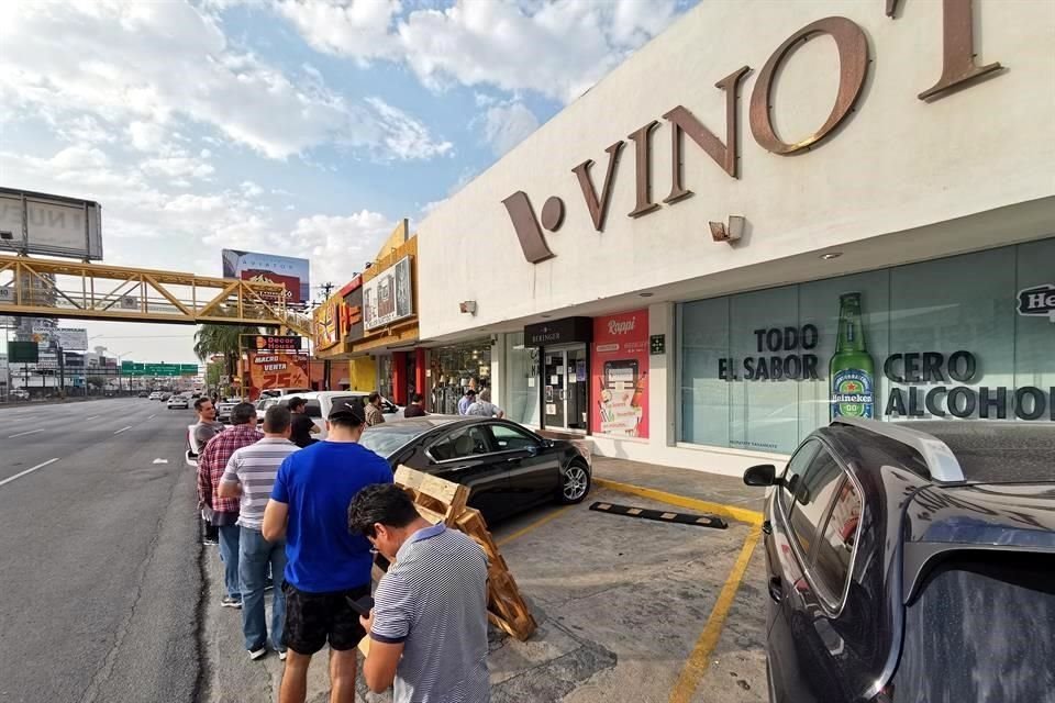 En este último personal de la tienda afirmó que la cerveza se había terminado.