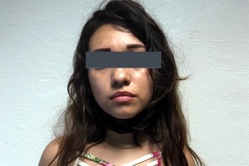 Las autoridades capturaron a tres mujeres jóvenes identificadas como Mariana, de 23 años; Mayra, de 20, y Melany Aseret, de 18.