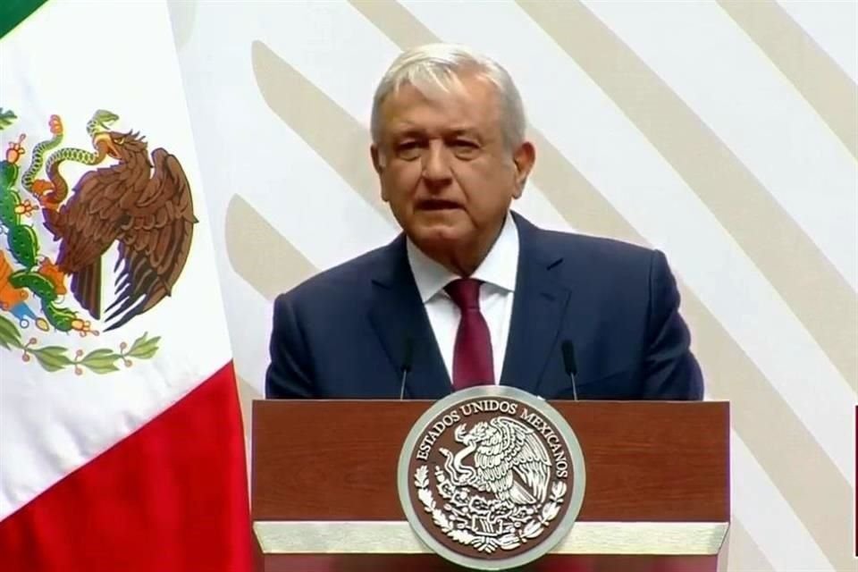 AMLO se limitó a decir que el uso de recursos contenidos en fideicomisos es uno de los ejes del plan de recuperación económica ante la crisis por el Covid-19.