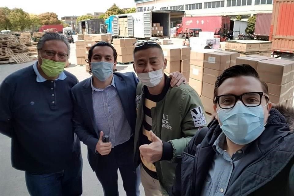 Parte del cargamento que será recogido en Shanghai.