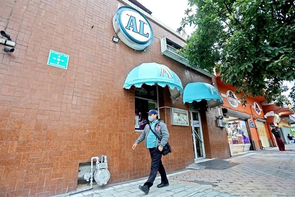 El restaurante AL permaneció casi 80 años sin jamás cerrar su servicio.