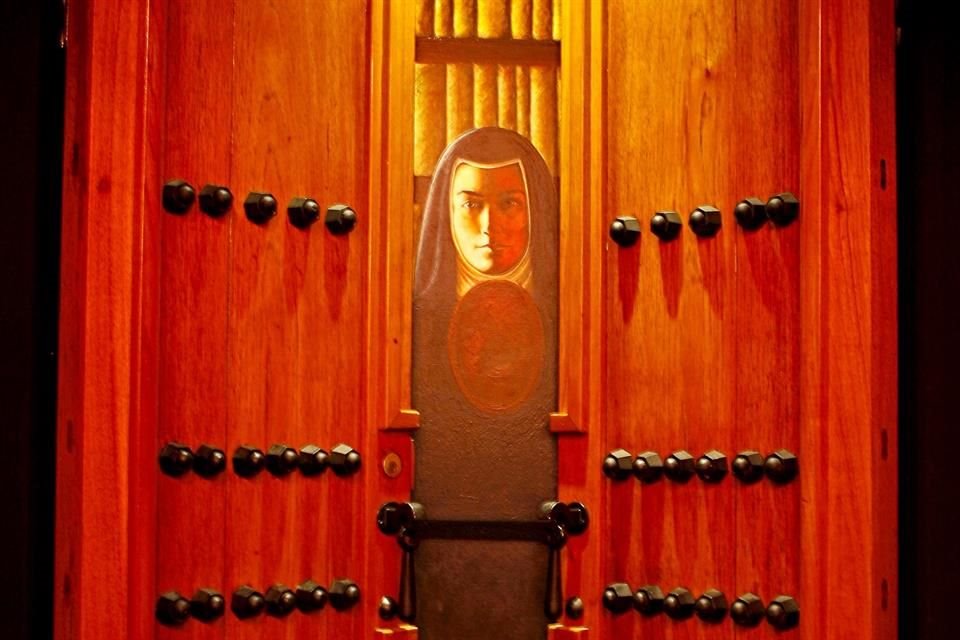 A la tres -o cuatro- de la mañana del domingo 17 de abril de hace 325 años, el cuarto jinete del Apocalipsis segó la vida de Sor Juana Inés de la Cruz. Tenía sólo 46 años.