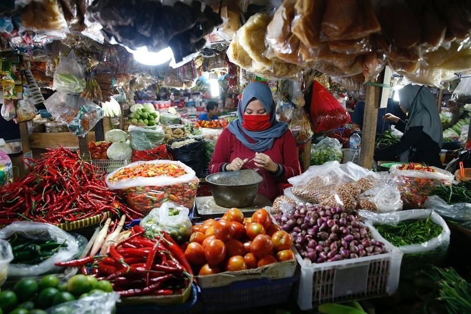 Cifra de personas que enfrentan inseguridad alimentaria aguda podría duplicarse hasta 265 millones, por pandemia de Covid-19, prevé ONU.