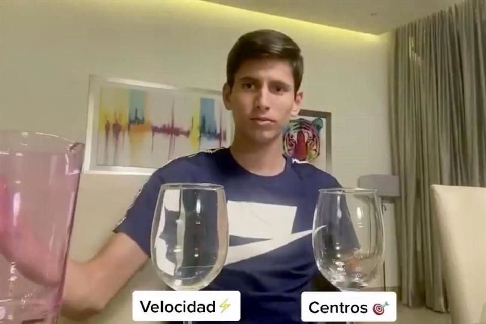 Damm sigue burlándose de él mismo en la aplicación Tik Tok.