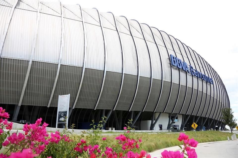 El Estadio BBVA, donde juegan los Rayados, se inauguró el 2 de agosto 2015, el recinto más moderno de Primera División.