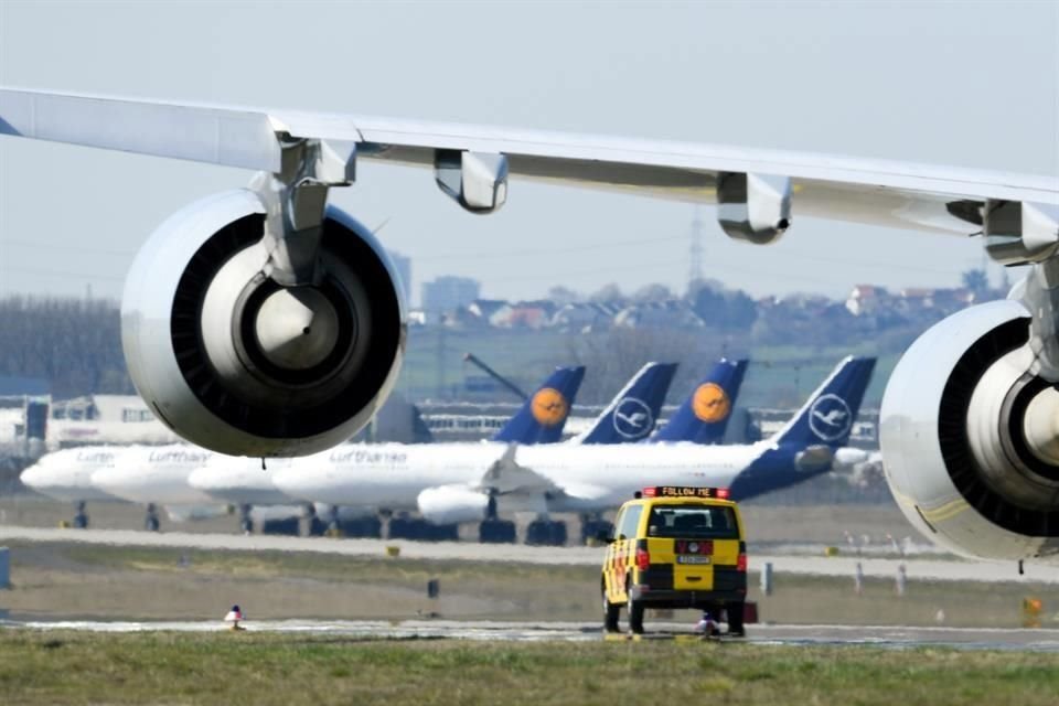 Las acciones de Lufthansa llegaron a subir hasta 12.1 por ciento.