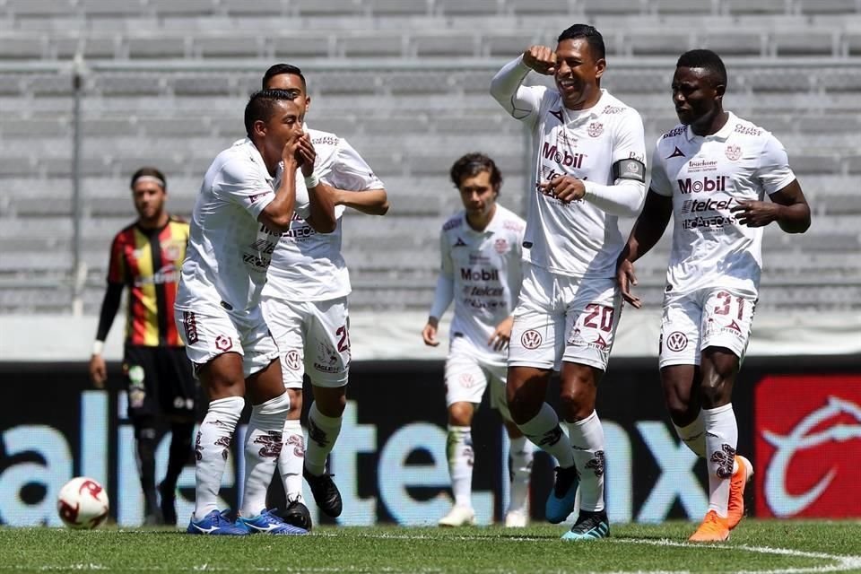 Mineros llevaba un gran paso con jugadores como Vilchis, Nurse y Pérez.