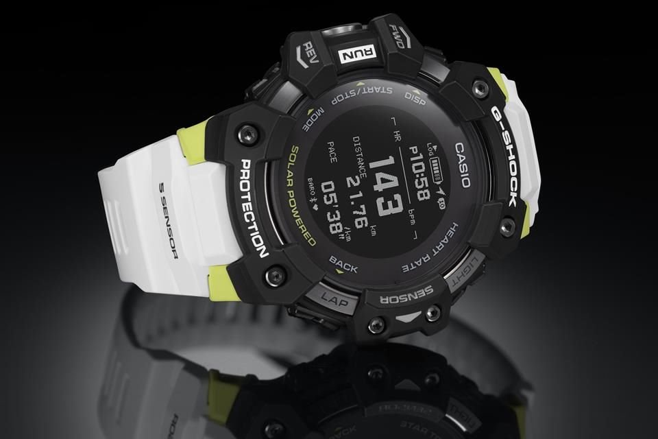 El GBD H1000 es un smartwatch se recargará con luz solar y cualquier tipo de luz que reciba.