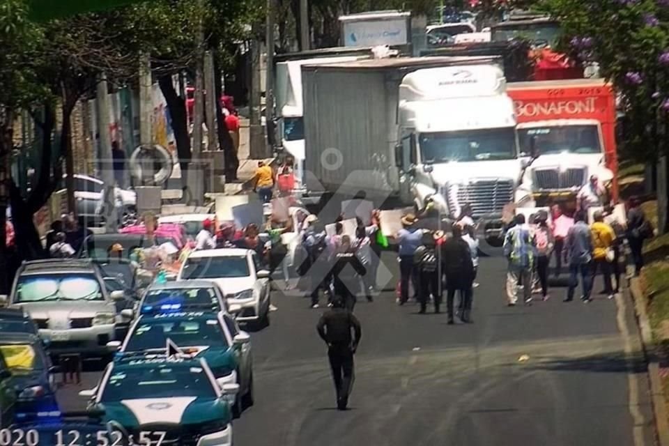 Autoridades capitalinas recomendaron optar por carriles centrales y Avenida Texcoco.