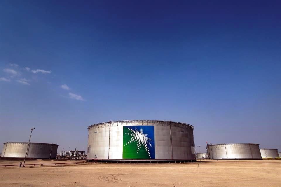 La producción de Aramco para junio, después de los recortes dictados y voluntarios, será de 7.492 millones de barriles al día.