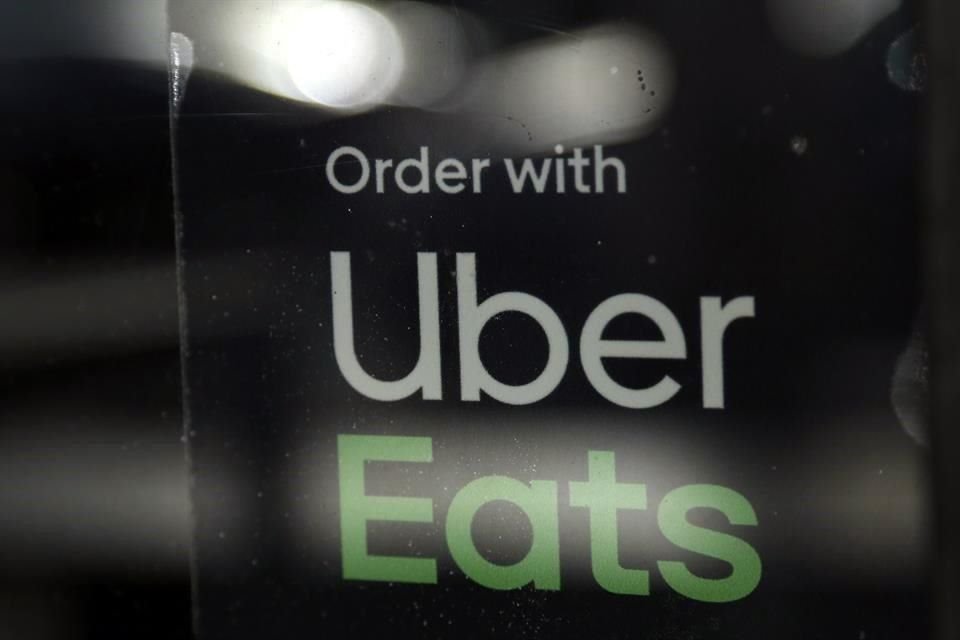 Uber dijo la semana pasada que cerrará su servicio de entrega de comida en mercados donde no es popular.