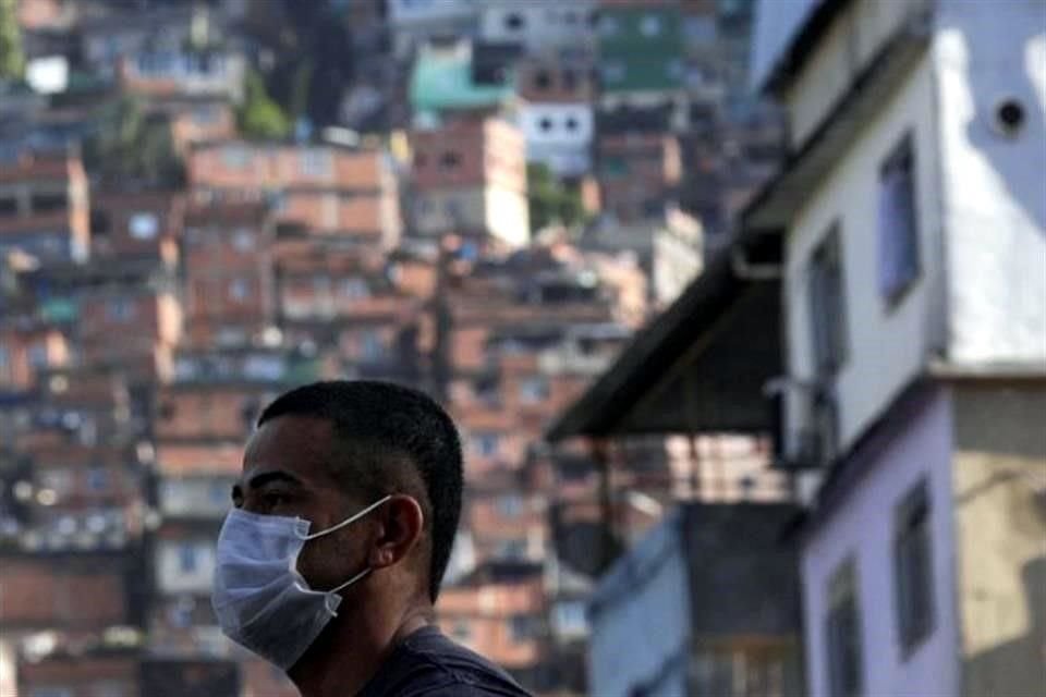 Las fugas de capital en países emergentes sufridas desde el comienzo de la pandemia ascienden a más de 100 mil millones de dólares, dijo el FMI.