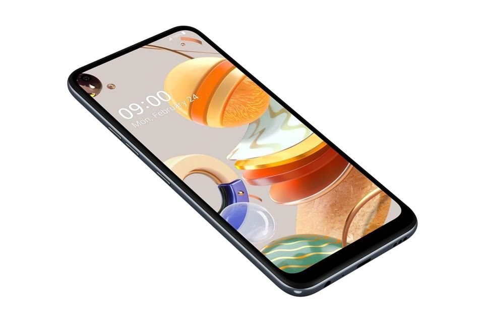 El teléfono más equipado es el LG K61, con procesador MediaTek MT6765 para dotar al dispositivo con Inteligencia Artificial, memoria RAM de 4 GB y 128 GB de almacenamiento.