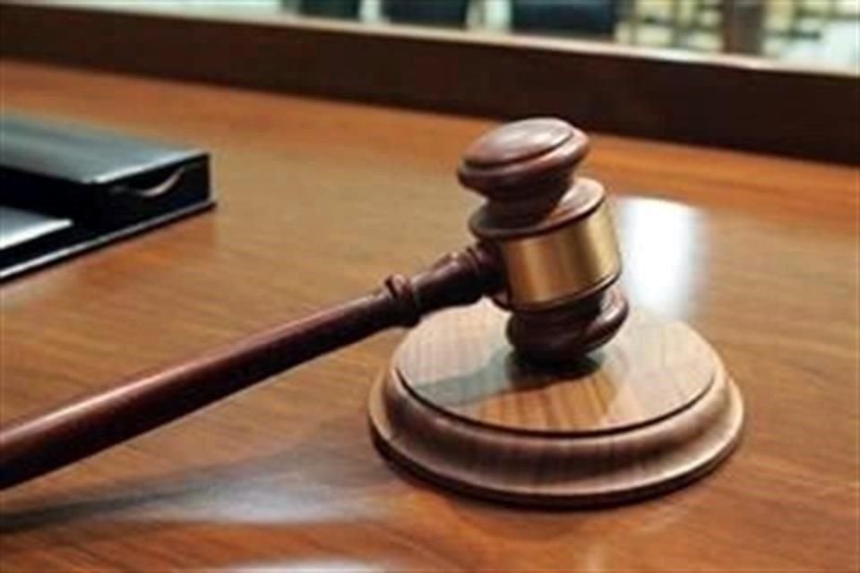 Organizaciones acusaron que Tribunales Colegiados de Circuito sesionan desde el 6 de mayo sin garantizar publicidad, lo que contraviene la ley. 