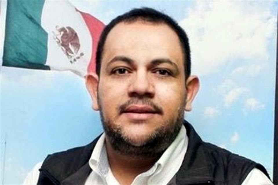 Jorge Armenta, propietario y director de periódico local.