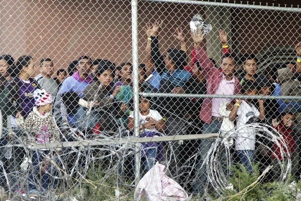 Los migrantes han sido retornados dentro de una estrategia por evitar los contagios en las estaciones migratorias y la mayoría fueron retornos voluntarios ante la epidemia.